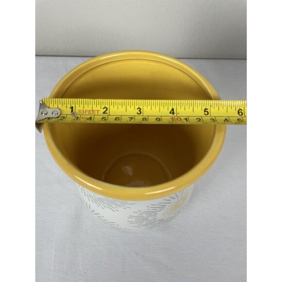 Yellow & White Ceramic Vase With Sunburst Design 7in By Orly Maison New York - Picture 7 of 7